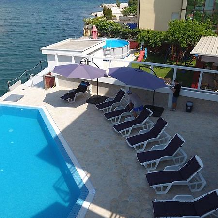 Apartments Riverside Herceg Novi Ngoại thất bức ảnh
