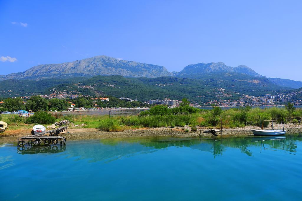 Apartments Riverside Herceg Novi Ngoại thất bức ảnh