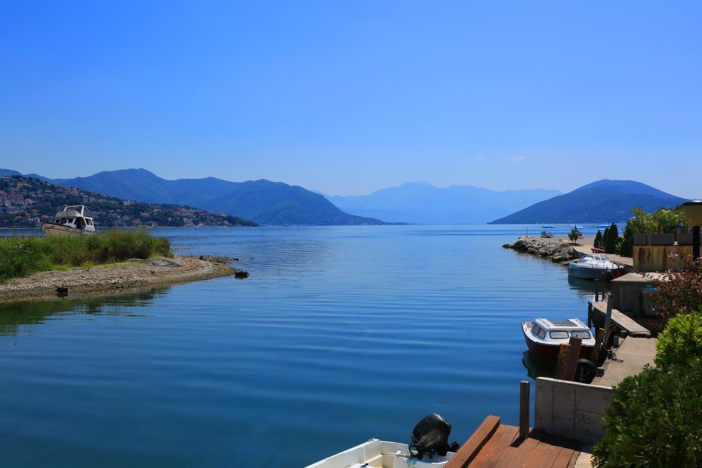 Apartments Riverside Herceg Novi Ngoại thất bức ảnh