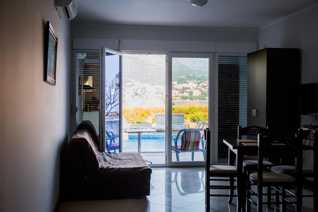 Apartments Riverside Herceg Novi Ngoại thất bức ảnh