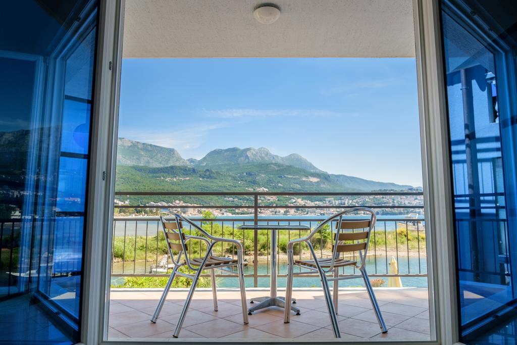 Apartments Riverside Herceg Novi Ngoại thất bức ảnh