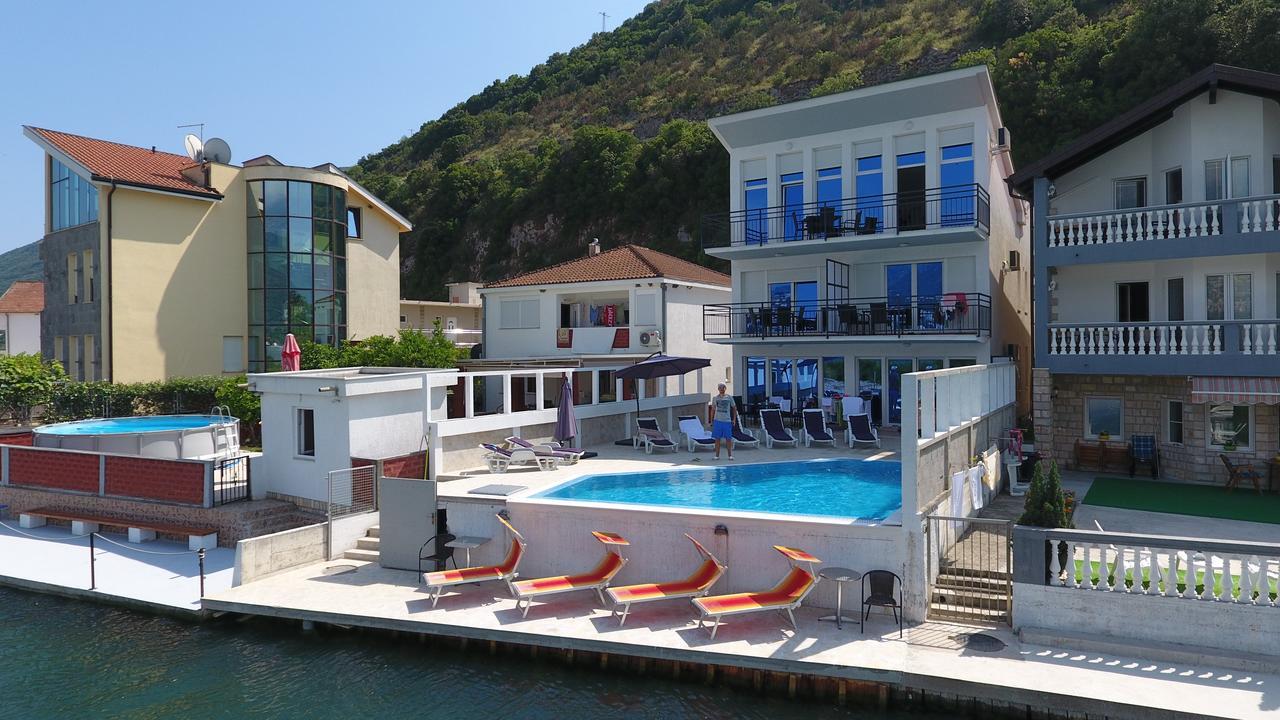 Apartments Riverside Herceg Novi Ngoại thất bức ảnh
